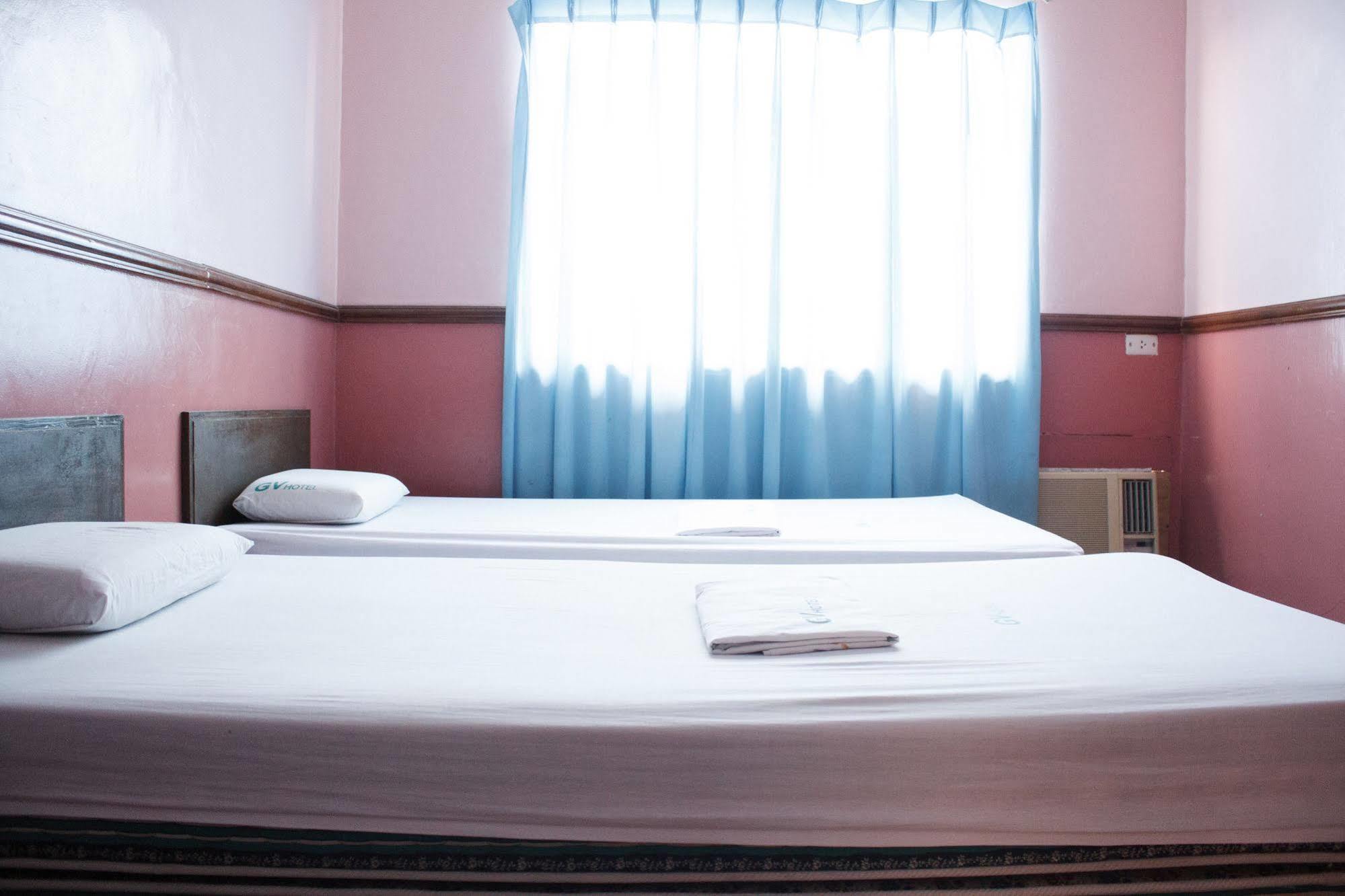 Gv Hotel - Maasin Maasin  Extérieur photo